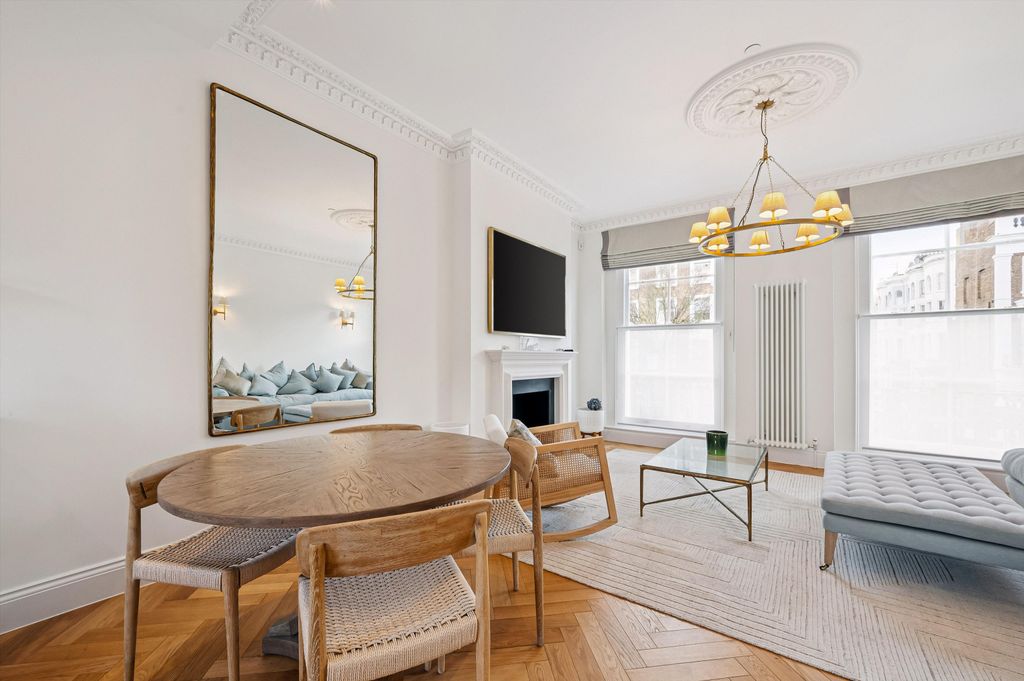 Property photo 3 of 14 Image