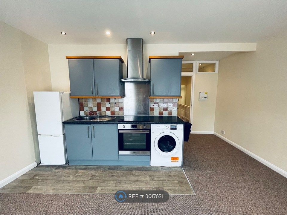 Property photo 1 of 34