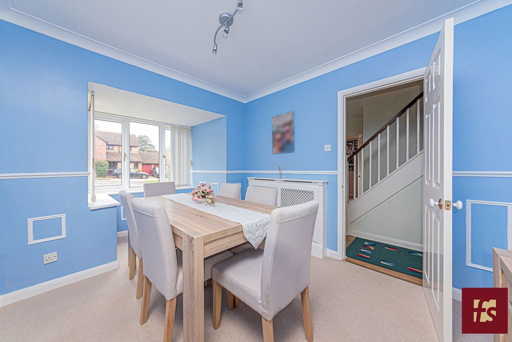 Additional image 11 of 4 bed detached house for saleChaucer Road, Crowthorne, Berkshire RG45