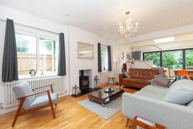 Property photo 1 of 9 226885
