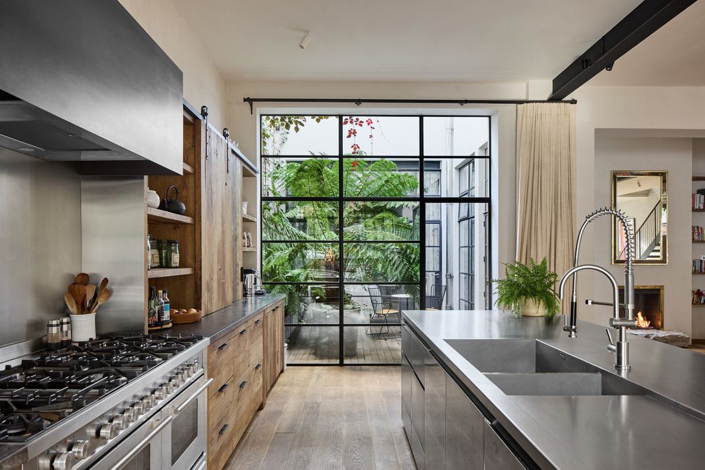 Property photo 3 of 31 317938 - Dang8826.Jpg