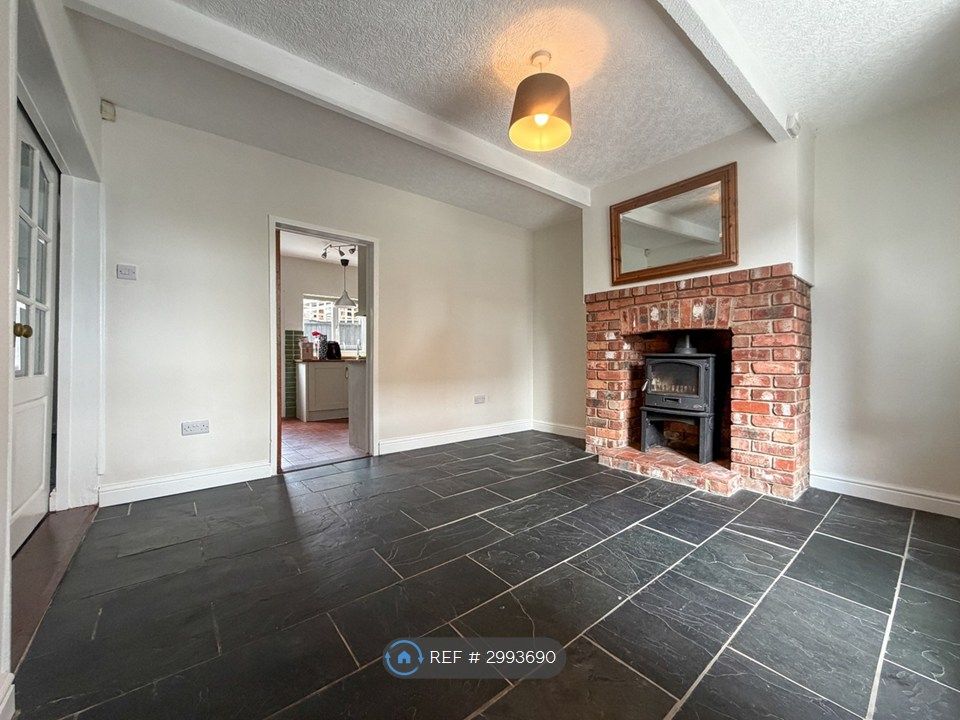 Property photo 1 of 15 Living Room