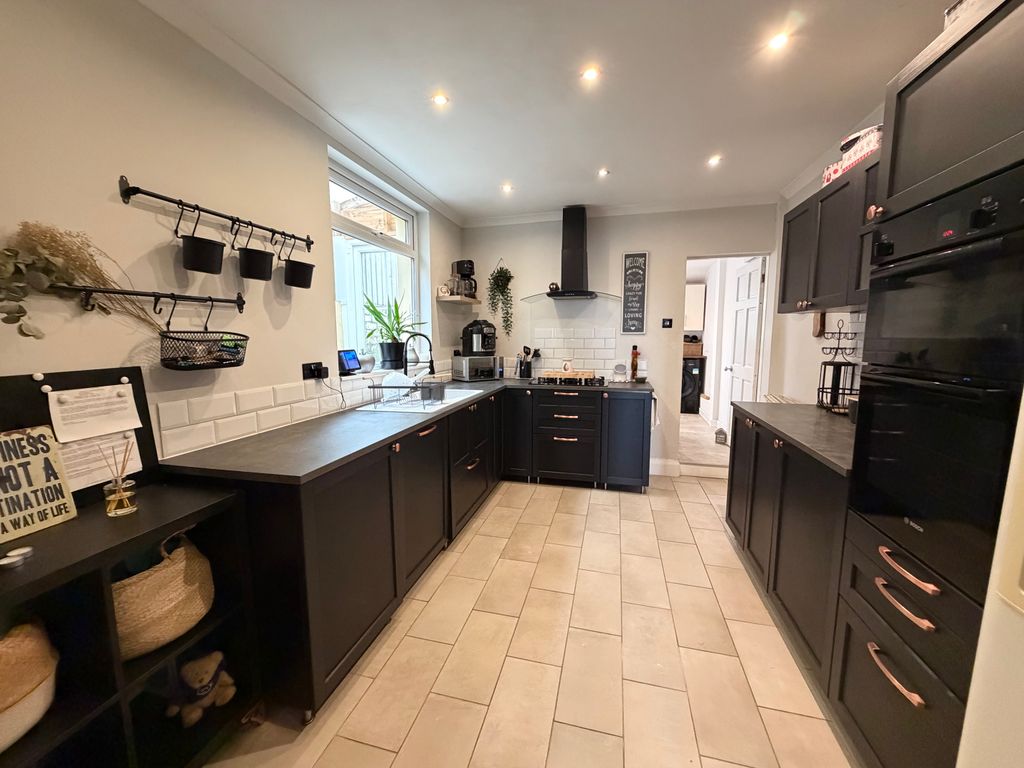 Property photo 2 of 21 Img_0839