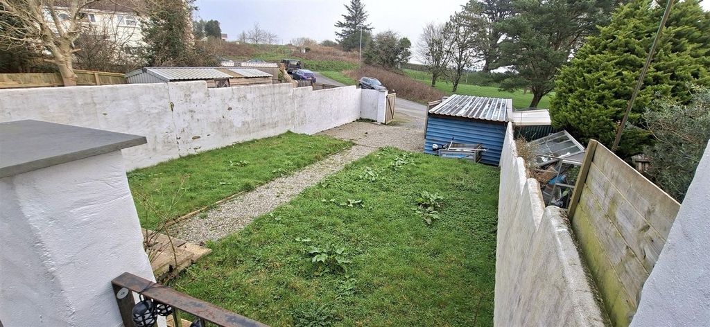 Additional image 4 of 3 bed terraced house to rentJury Lane, Haverfordwest SA61