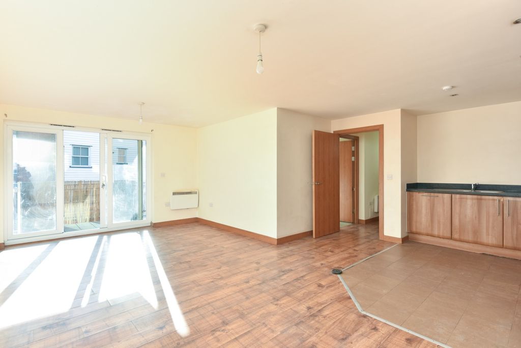 Property photo 3 of 21 39367912