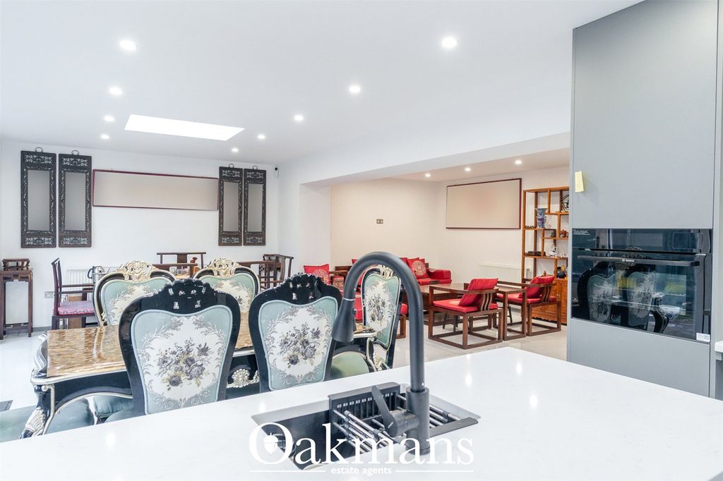 Property photo 3 of 47 Picture No. 23