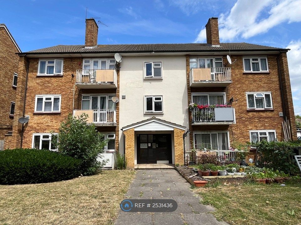 Property photo 3 of 12