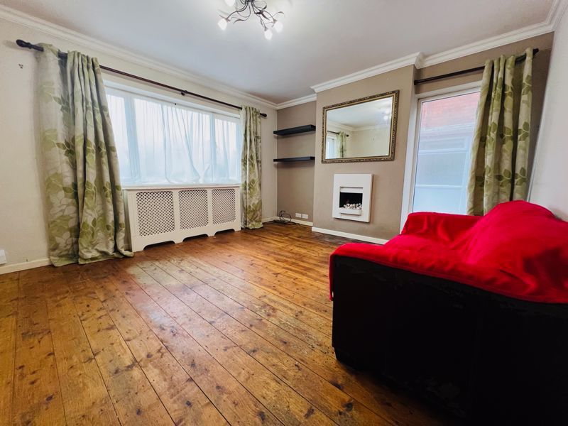 Property photo 2 of 12 Photo 3