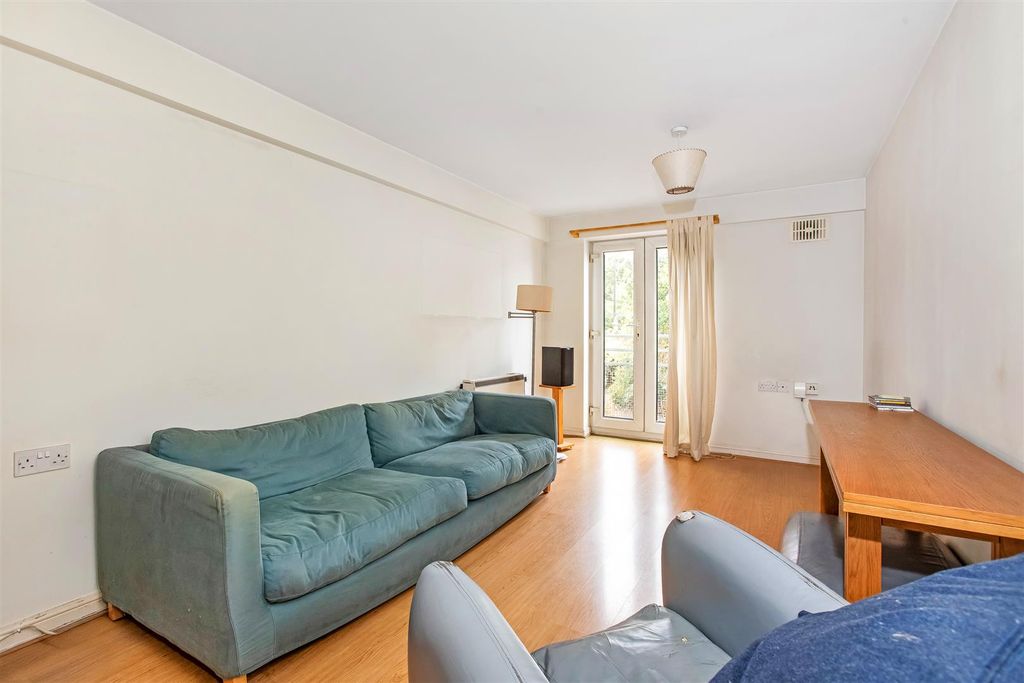 Property photo 3 of 13 Reception Room