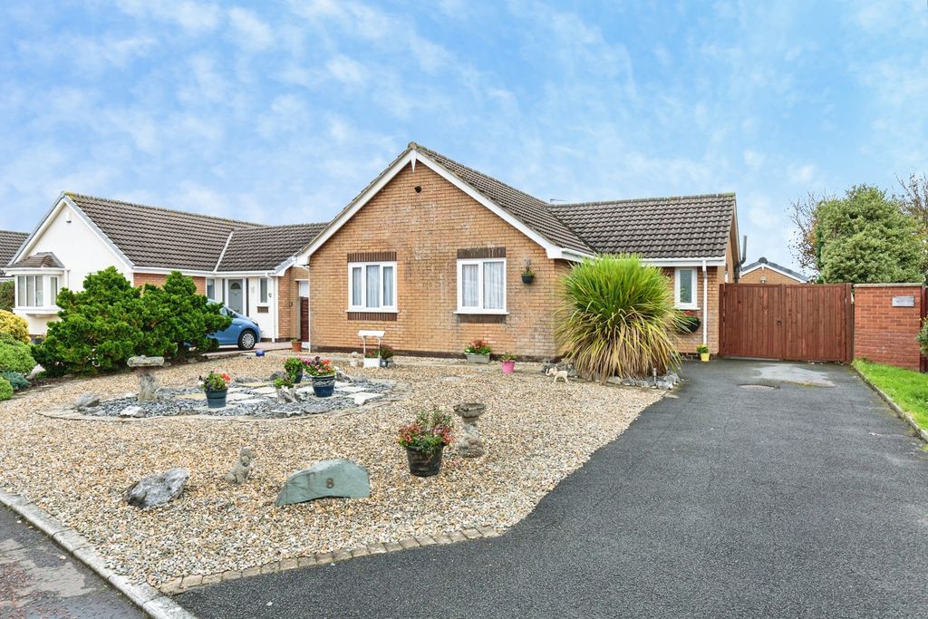 Property photo 1 of 15 Pbox-Img.Jpg