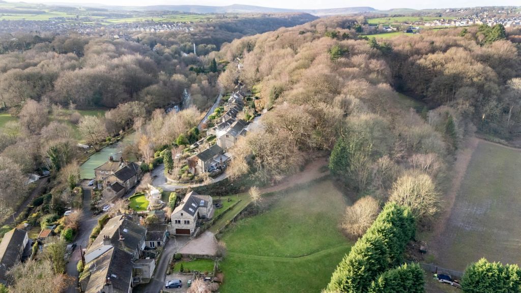 Additional image 52 of 4 bed detached house for saleMagdale, Honley, Holmfirth, West Yorkshire HD9