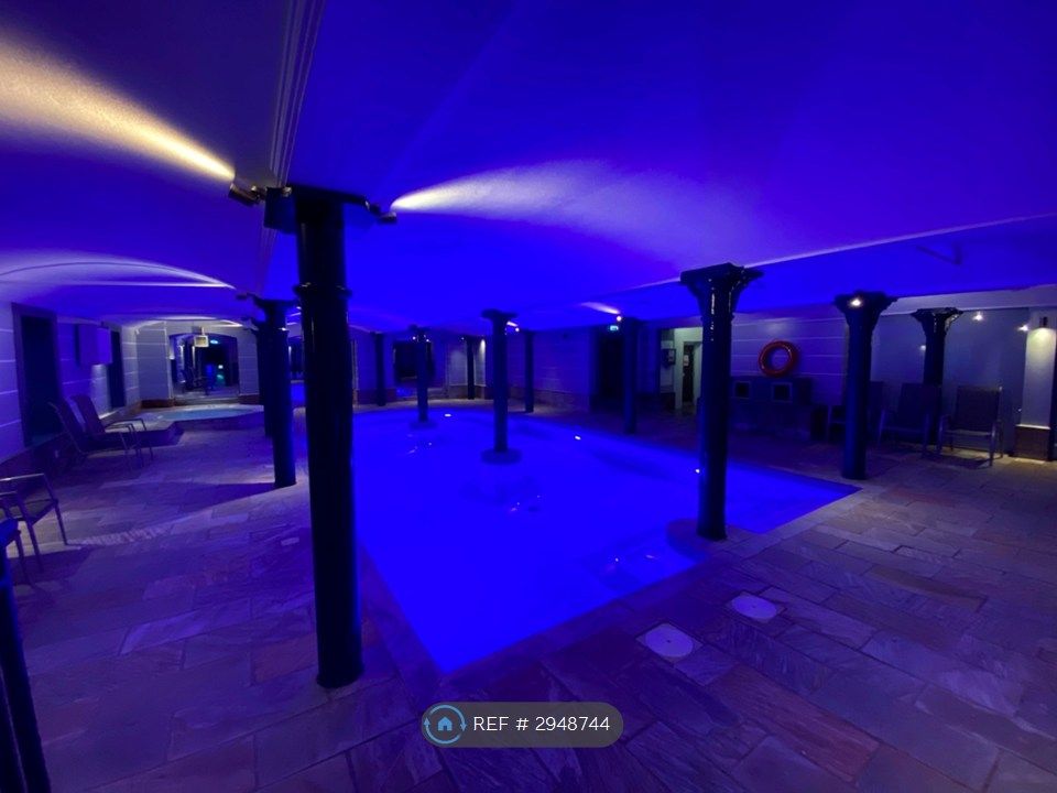 Property photo 3 of 17 Pool, Spa, Sauna &amp; Steam Room