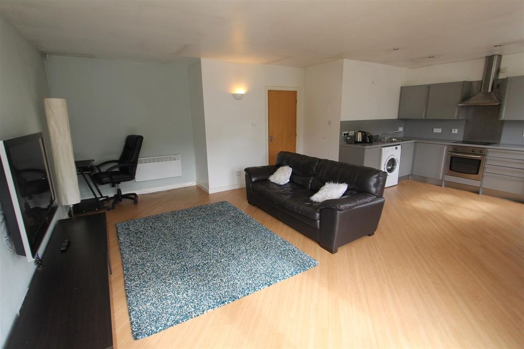 Property photo 3 of 10 Lr2.Jpg