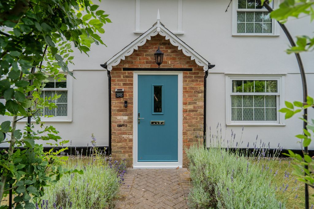 Property photo 2 of 45
