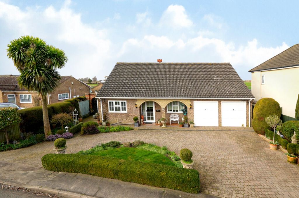 Property photo 1 of 28 1419344-5-699d7cc2E68Dd