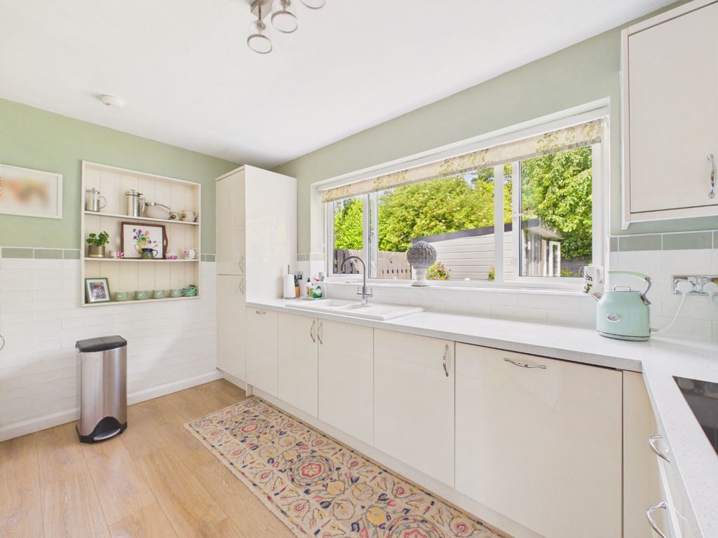 Property photo 3 of 26 5213707