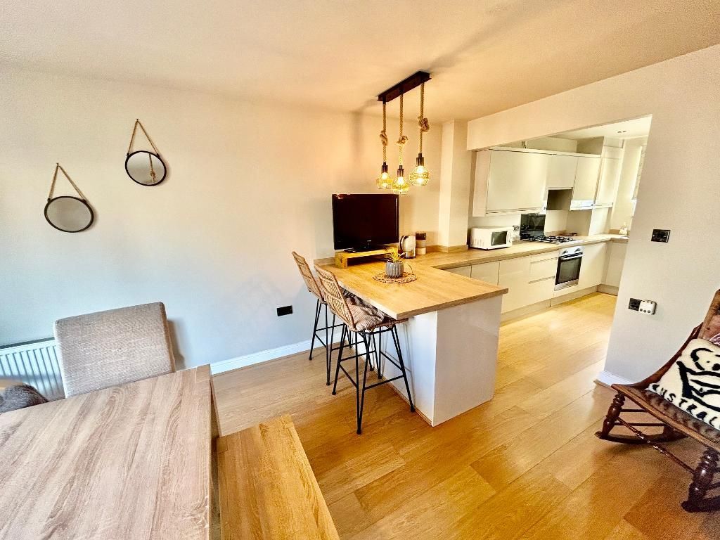 Property photo 3 of 17 Living/Dining Area