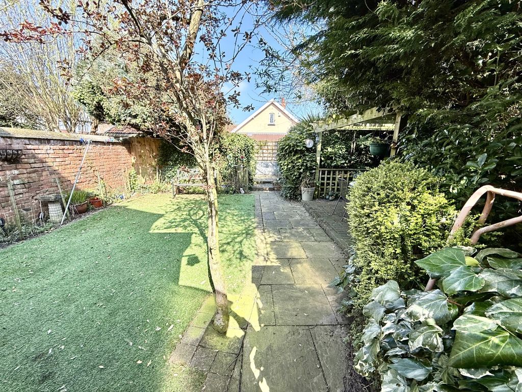 Property photo 3 of 20 Img_7809