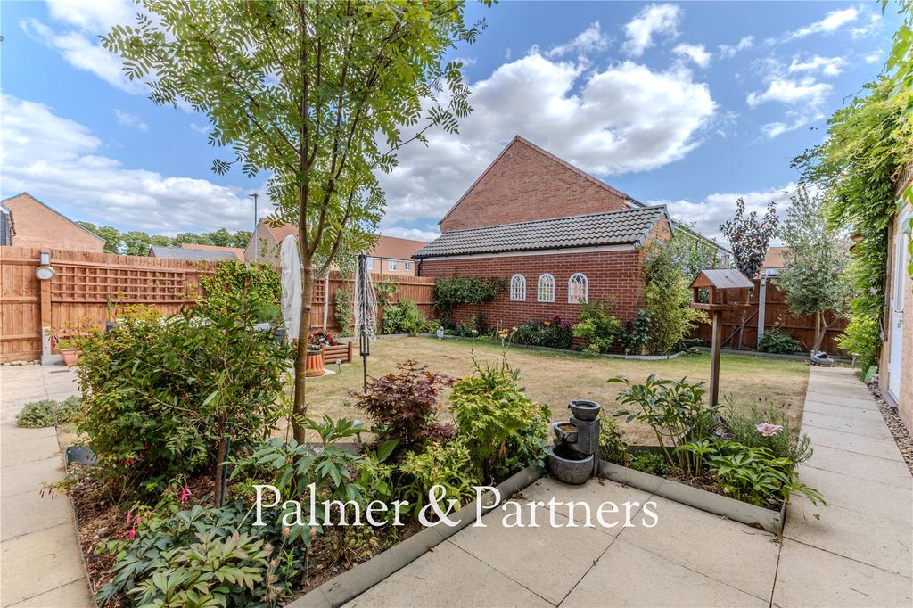Property photo 2 of 23 Picture No. 04