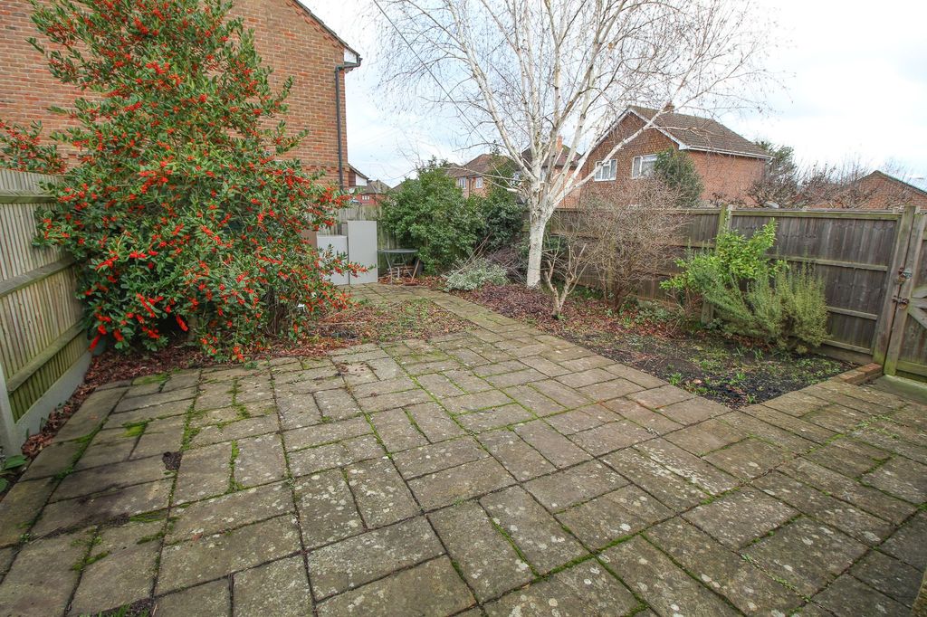 Property photo 2 of 12