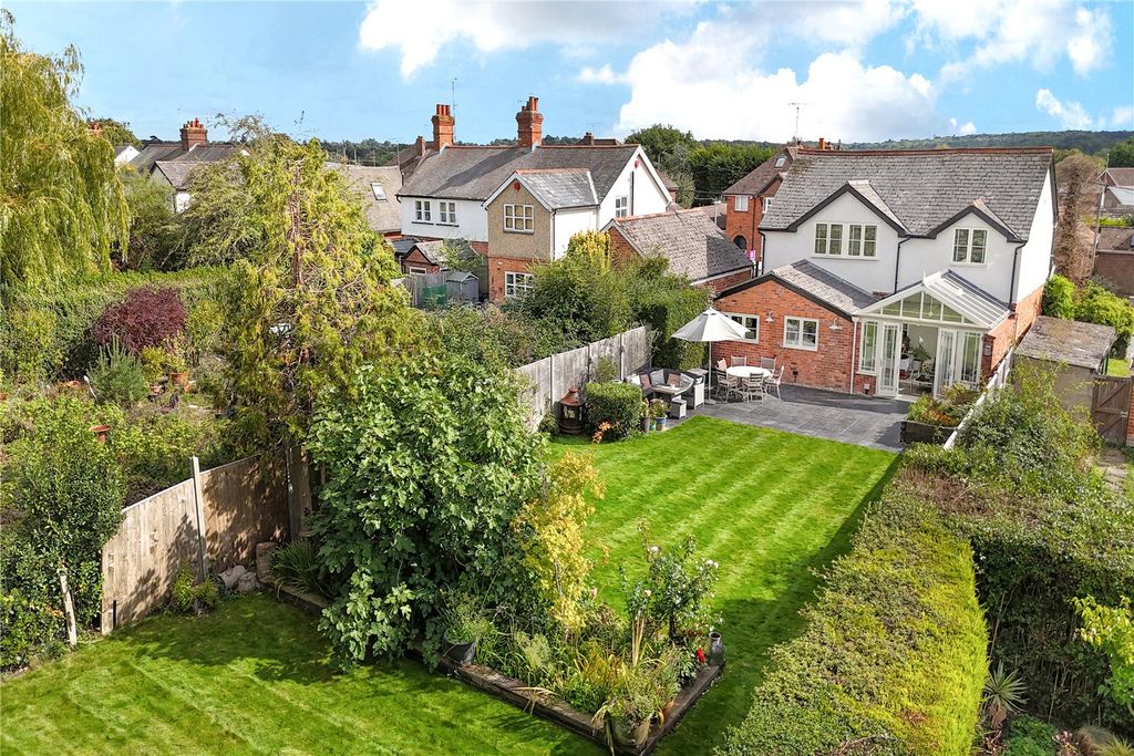 Property photo 2 of 35 Picture No. 27