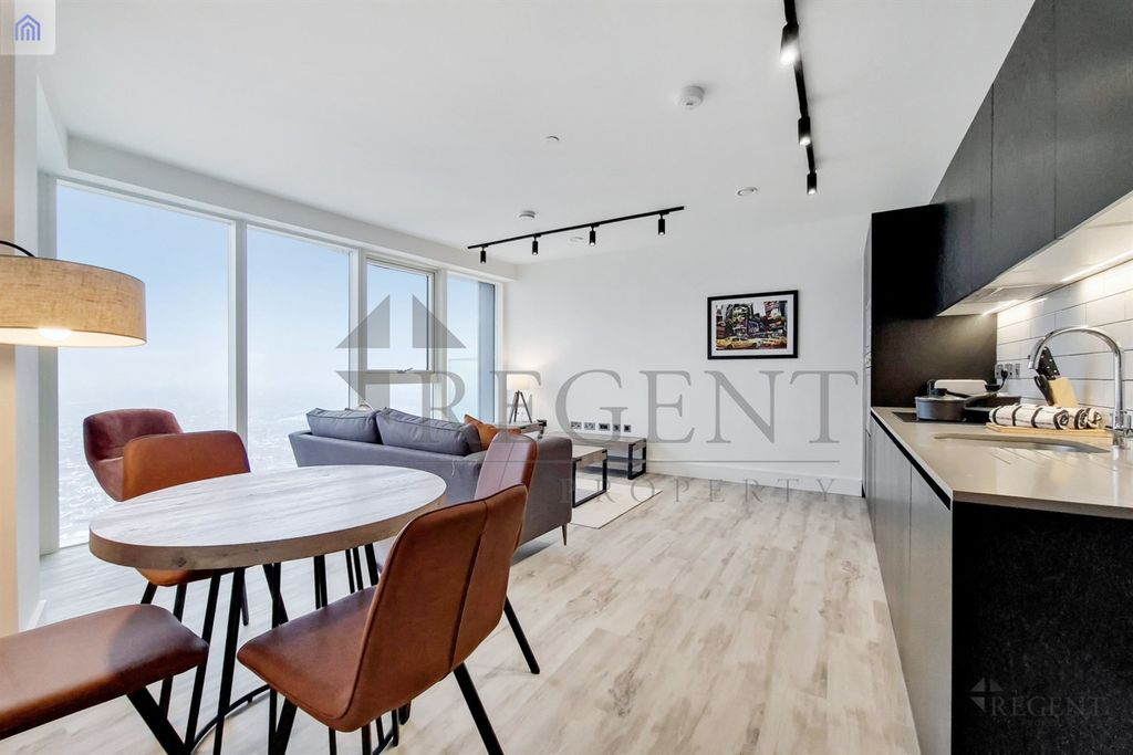 Property photo 2 of 9 Open Plan