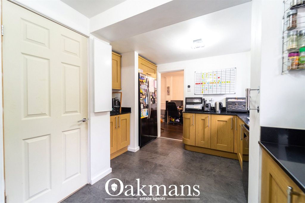 Property photo 3 of 37 Picture No. 08