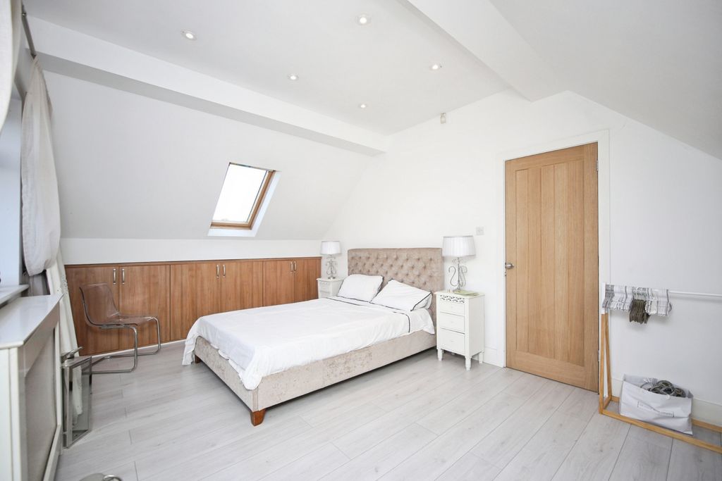 Additional image 16 of 4 bed detached house for saleOld Birmingham Road, Bromsgrove B60