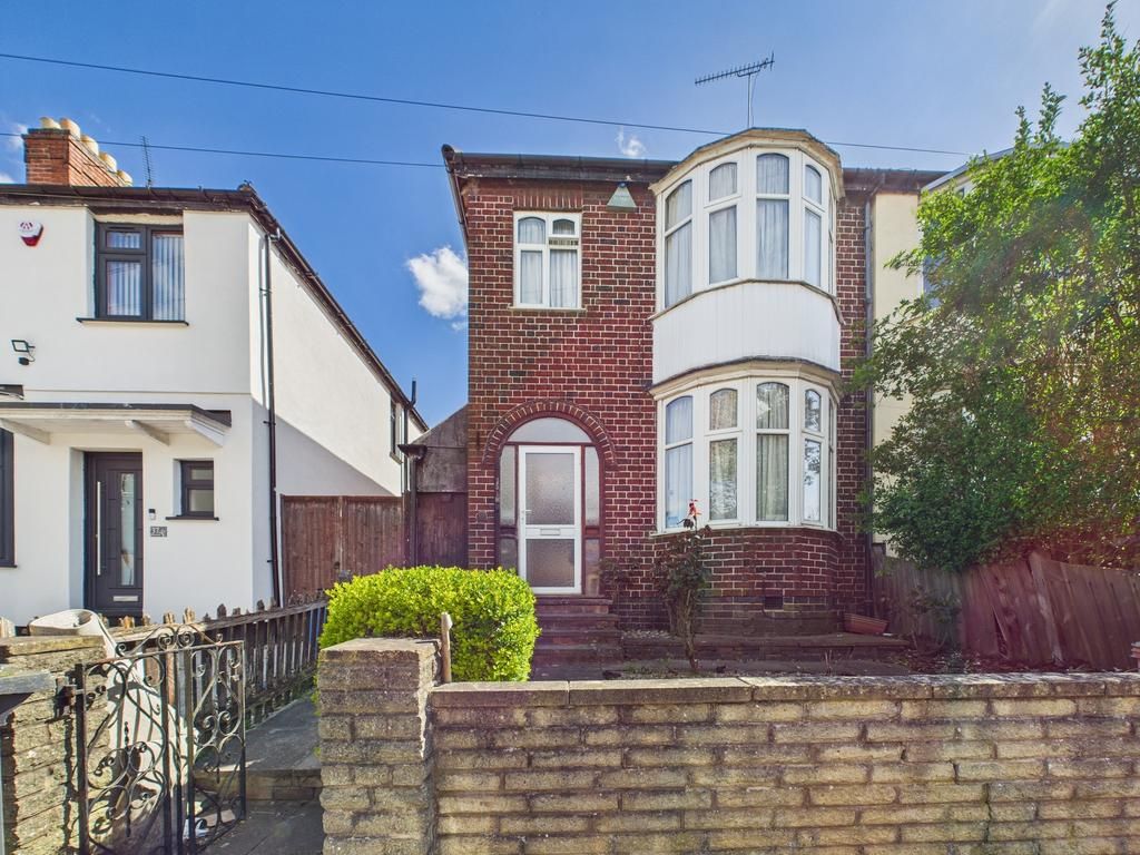 Property photo 1 of 22