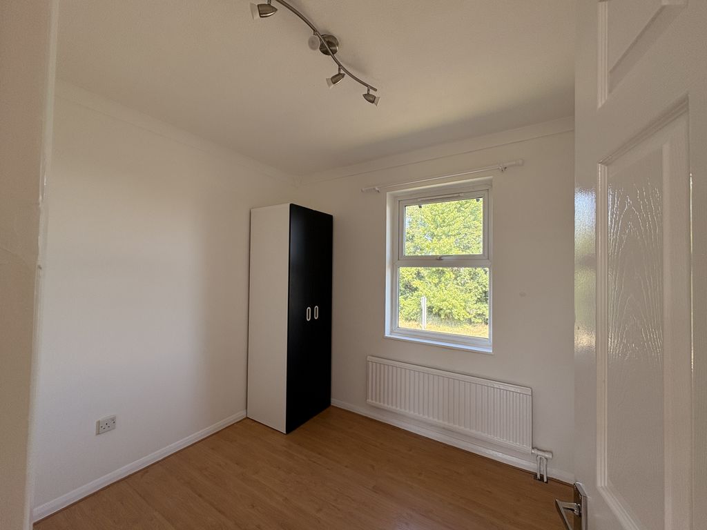 Property photo 2 of 3 Gallery