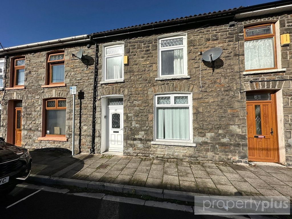 Property photo 1 of 11 Picture No. 05