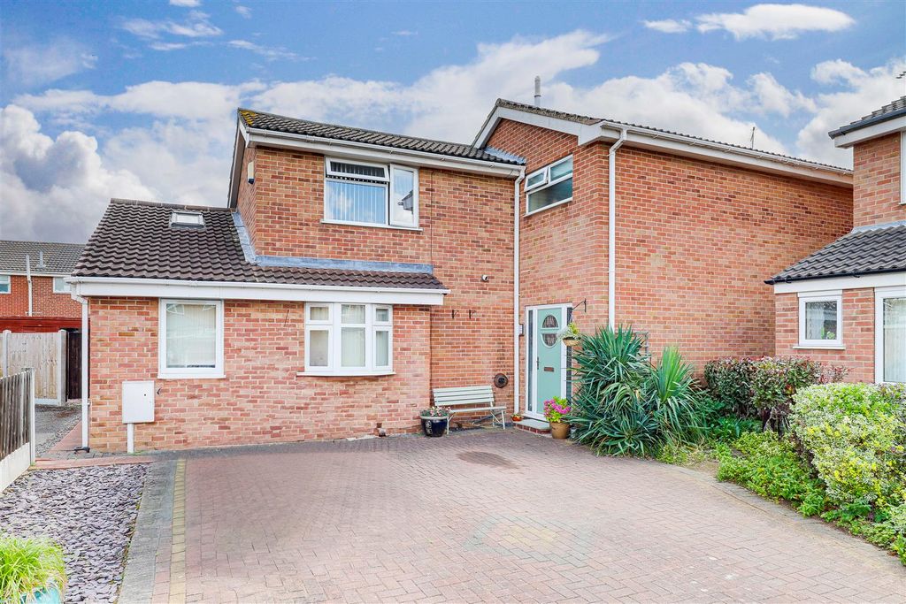 Property photo 1 of 30 2496.Jpg