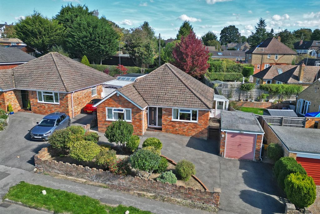Property photo 1 of 10 4565540