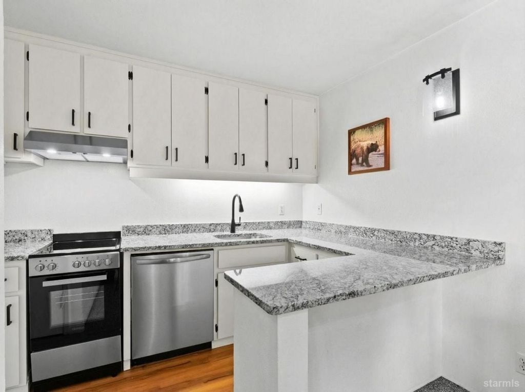 Property photo 2 of 25 <Alttext/>