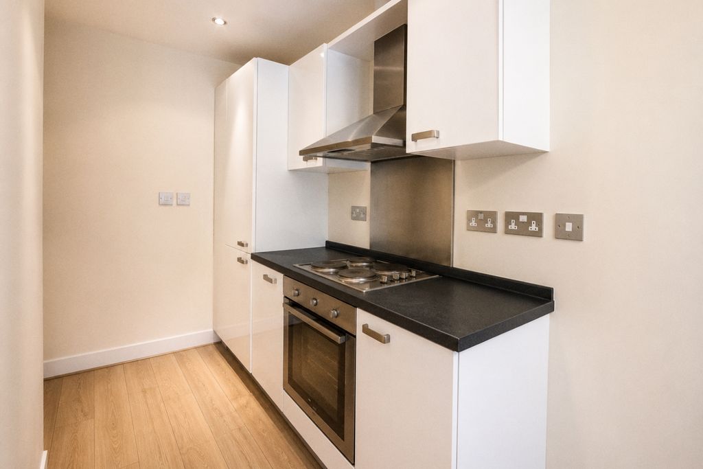 Property photo 2 of 6 Img_9665