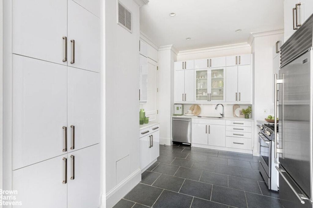 Property photo 3 of 17 <Alttext/>