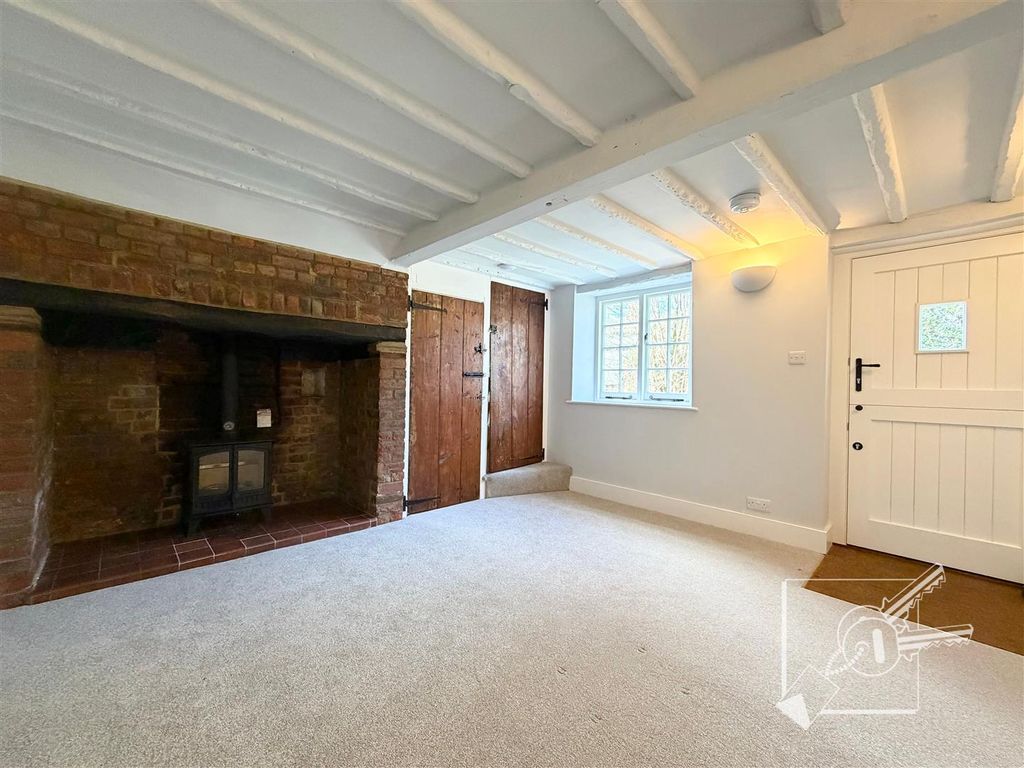 Property photo 2 of 28 Living Room