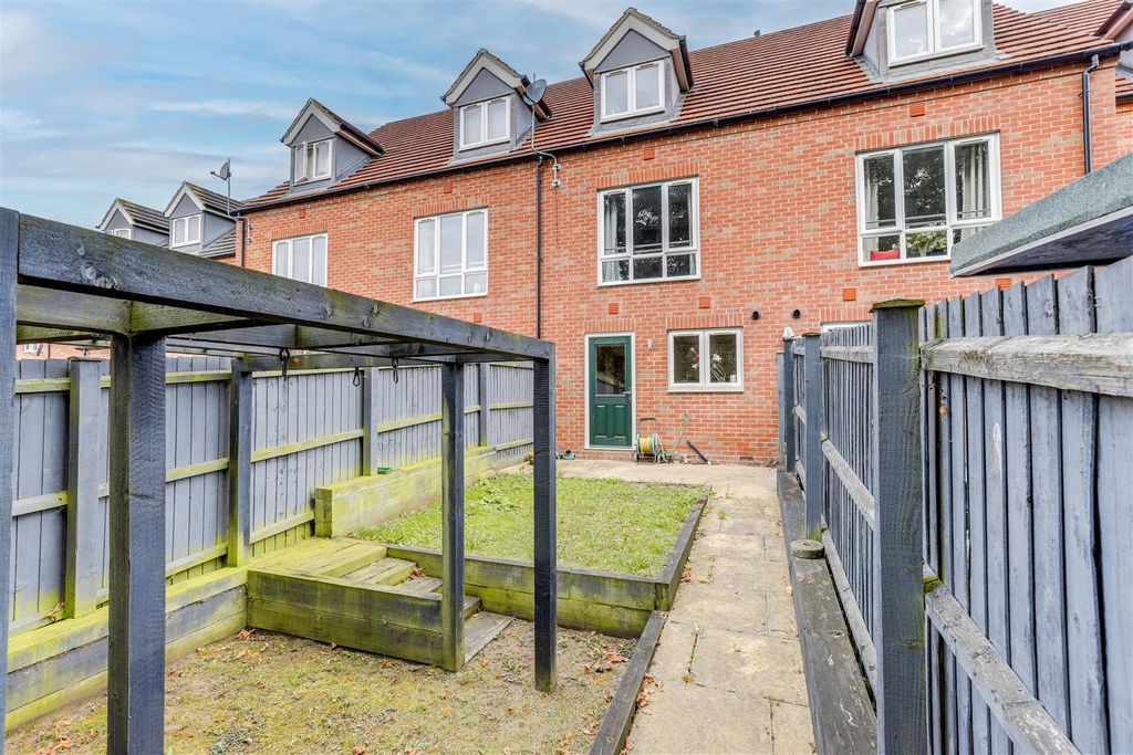 Property photo 2 of 20 Img_0381-Img_0385 Copy.Jpg