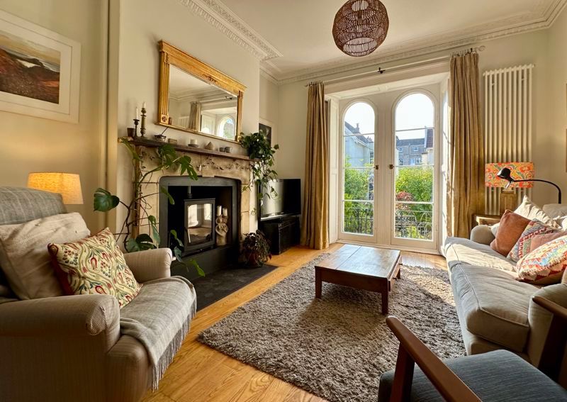 Property photo 2 of 20 Drawing Room