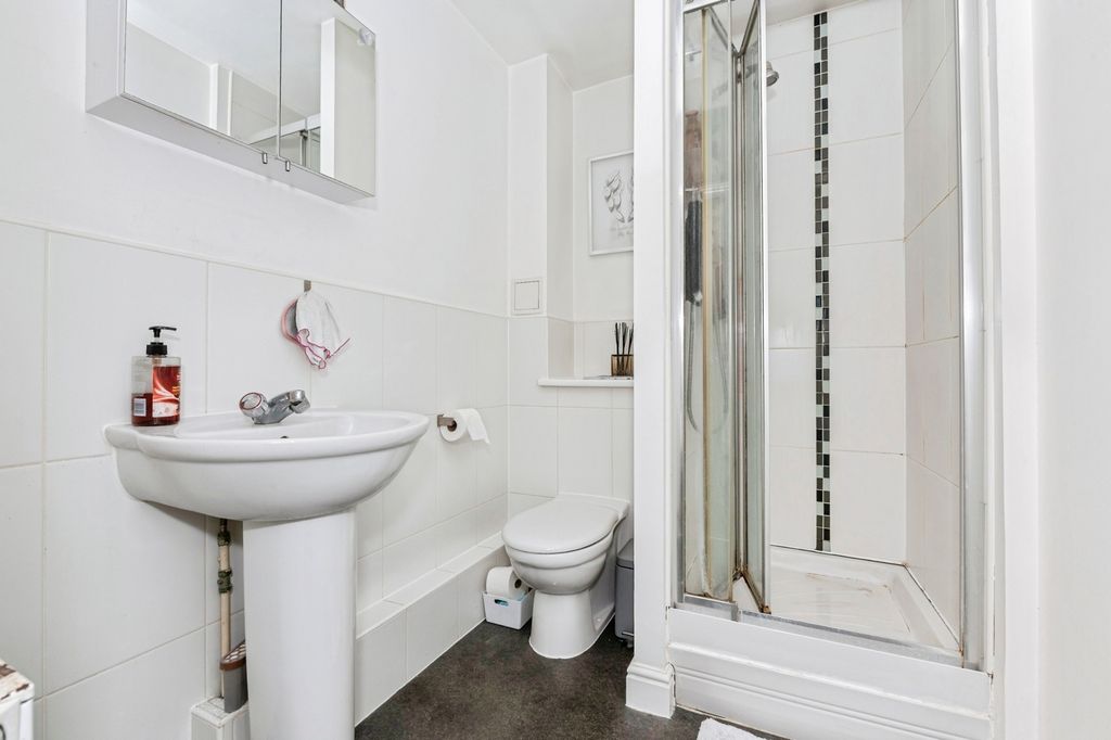 Property photo 2 of 14 Pbox-Img.Jpg