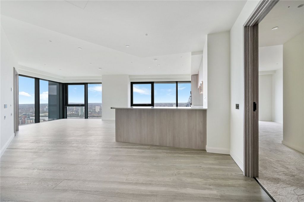 Property photo 1 of 9 Picture No. 04