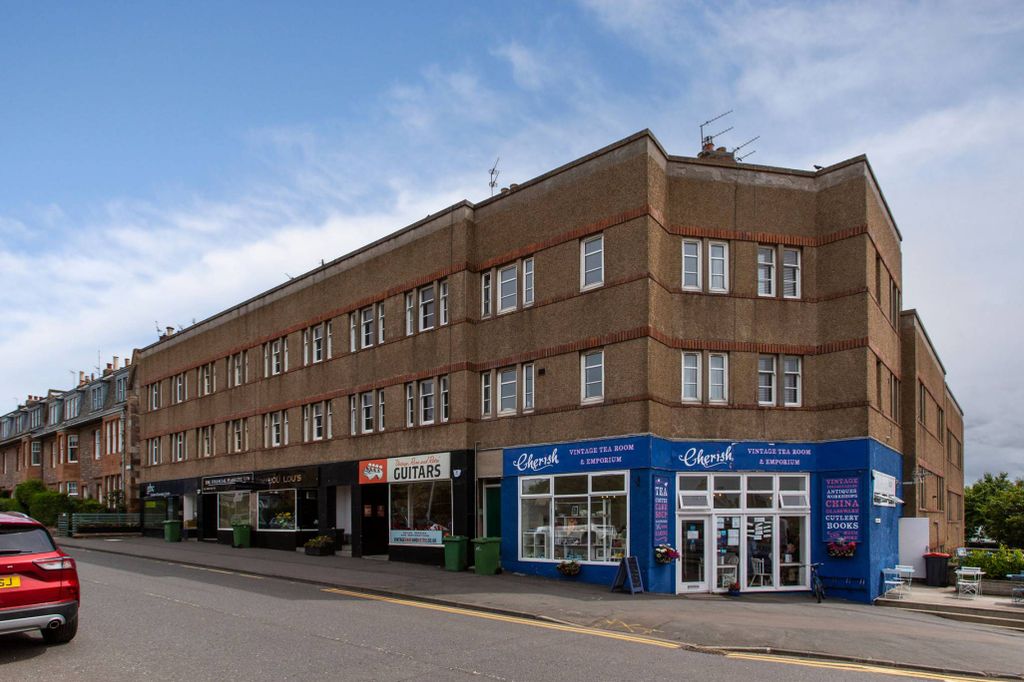 Property photo 1 of 22