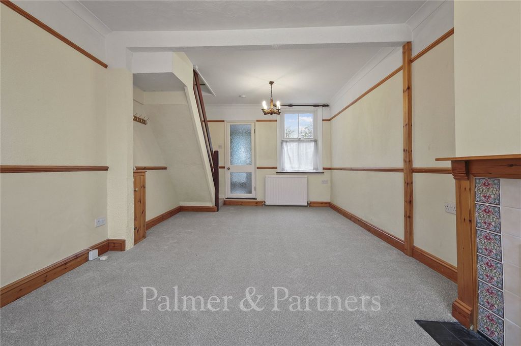 Property photo 2 of 12 Reception Room