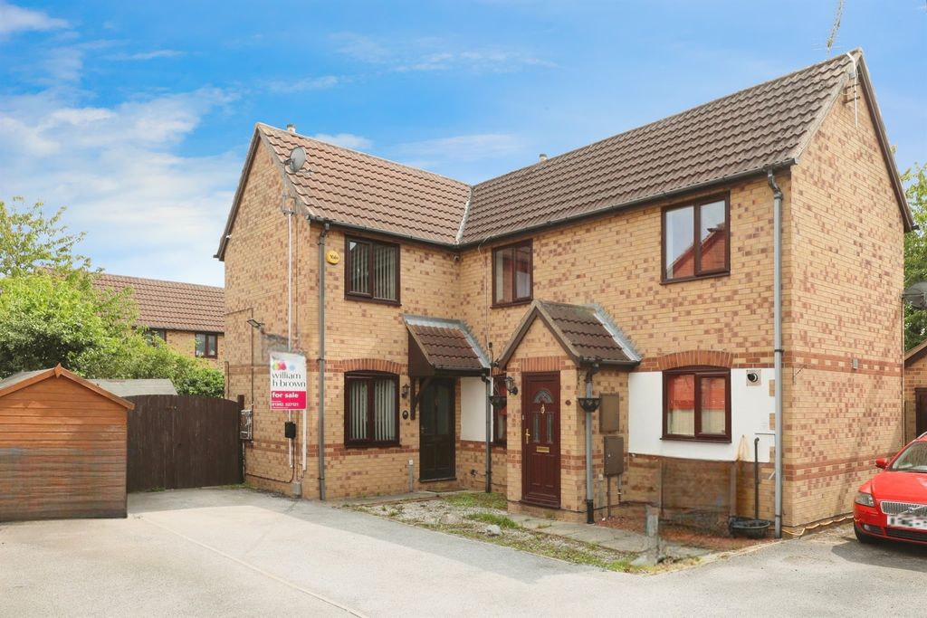 Property photo 1 of 4