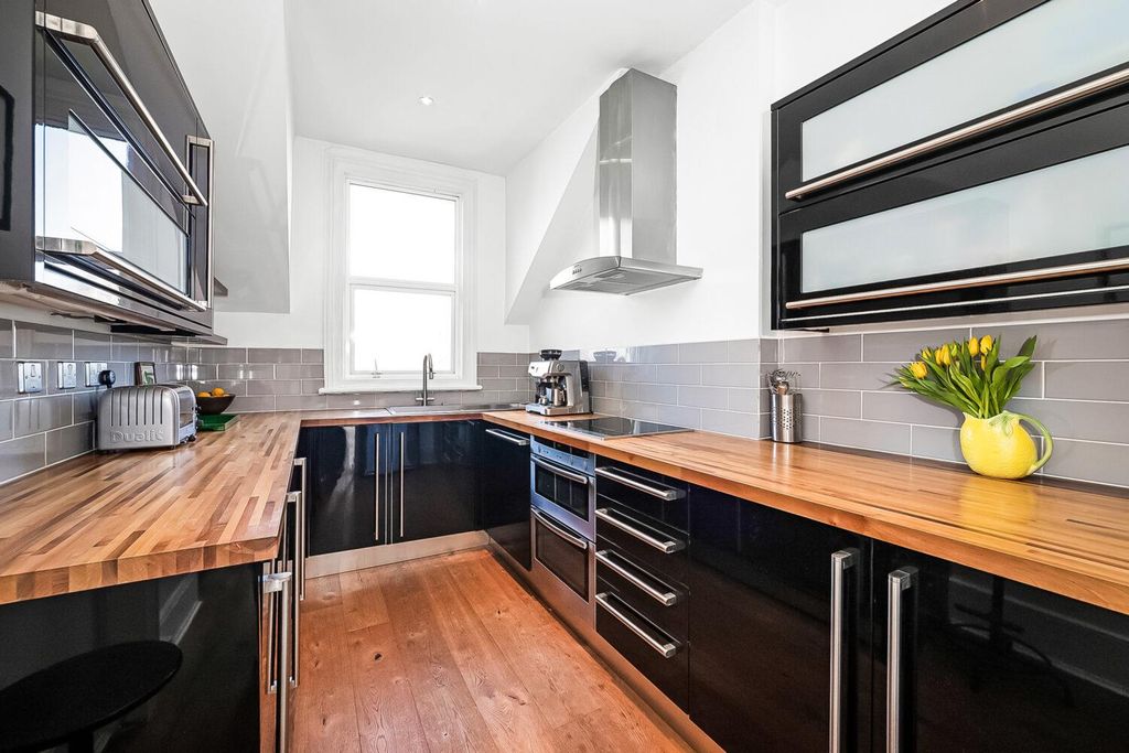 Property photo 3 of 15 Img_0515-4-1500x1000.Jpg