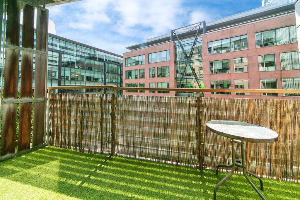 Property photo 3 of 17 Photo