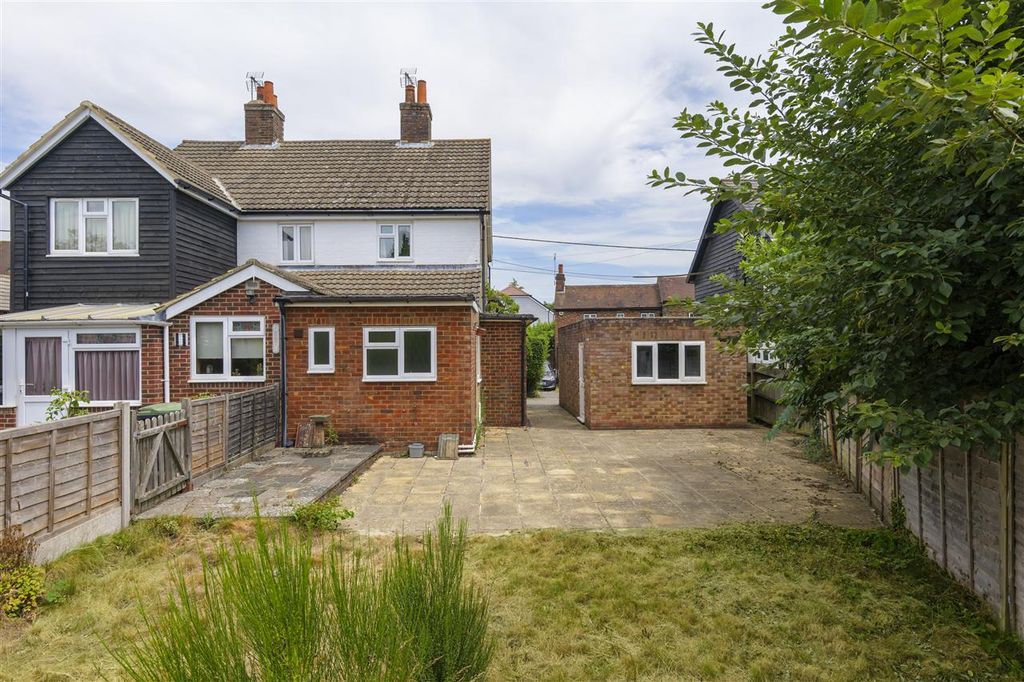 Property photo 2 of 15