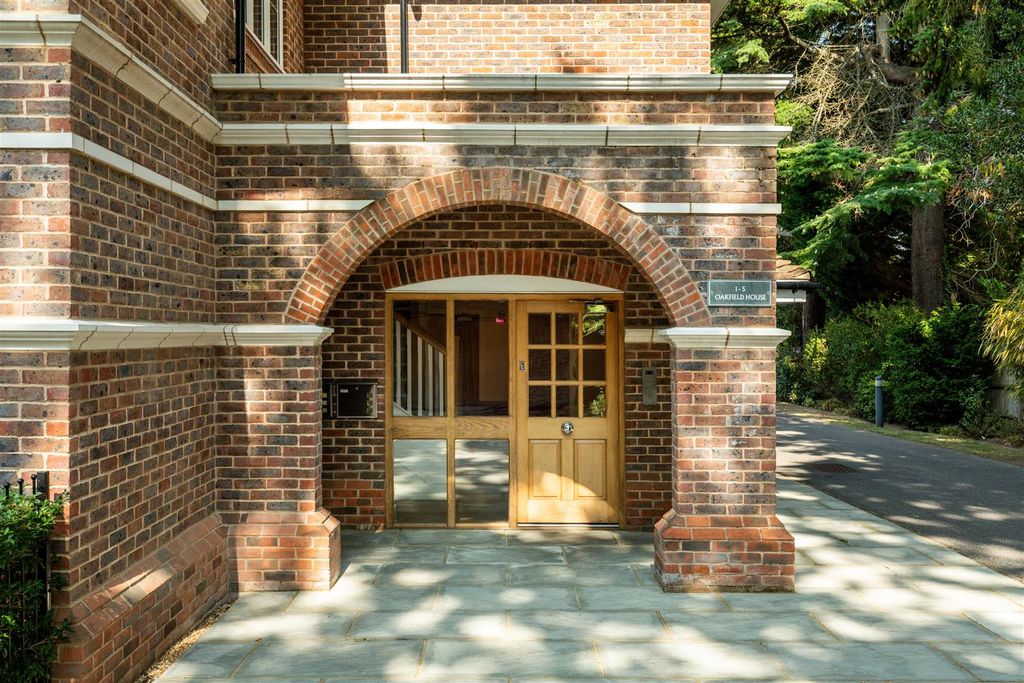 Property photo 1 of 28 3 Oakfield House-32.Jpg