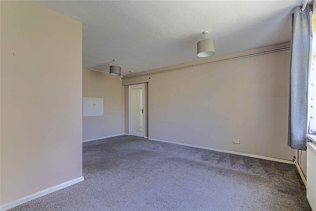 Property photo 3 of 23 Picture No. 20