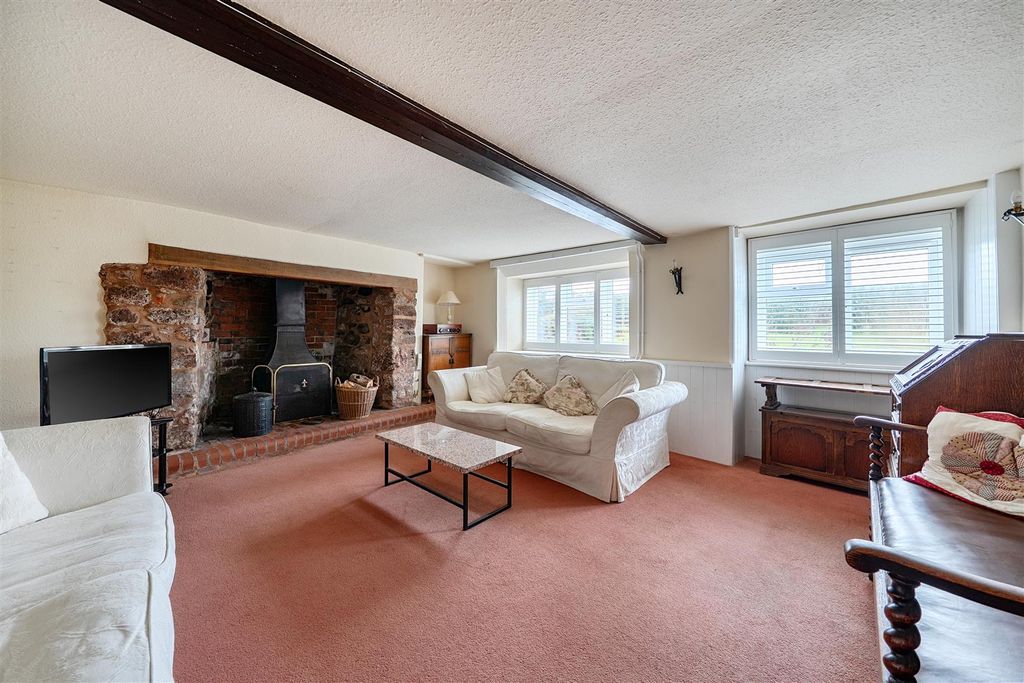 Property photo 3 of 14